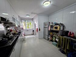 Blk 306 Yishun Rivergreen (Yishun), HDB 5 Rooms #558750861